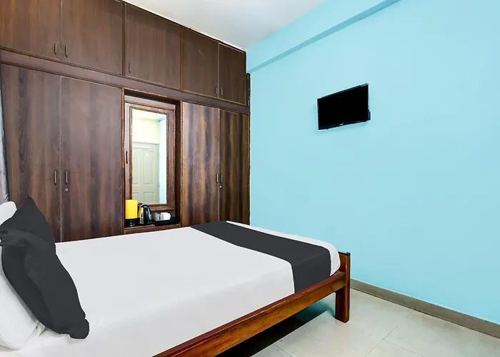 Standard Queen Room
